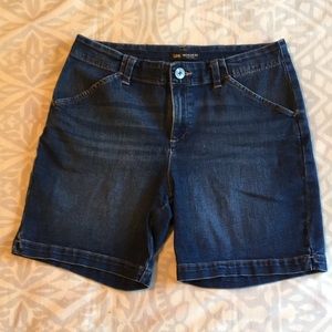 Lee Mid Rise Shorts